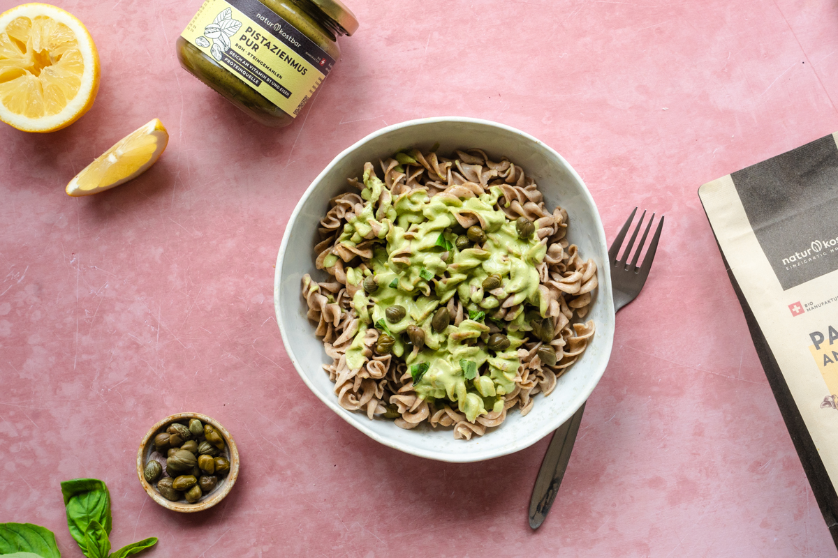 Angekeimte Buchweizenpasta mit Pistaziensauce